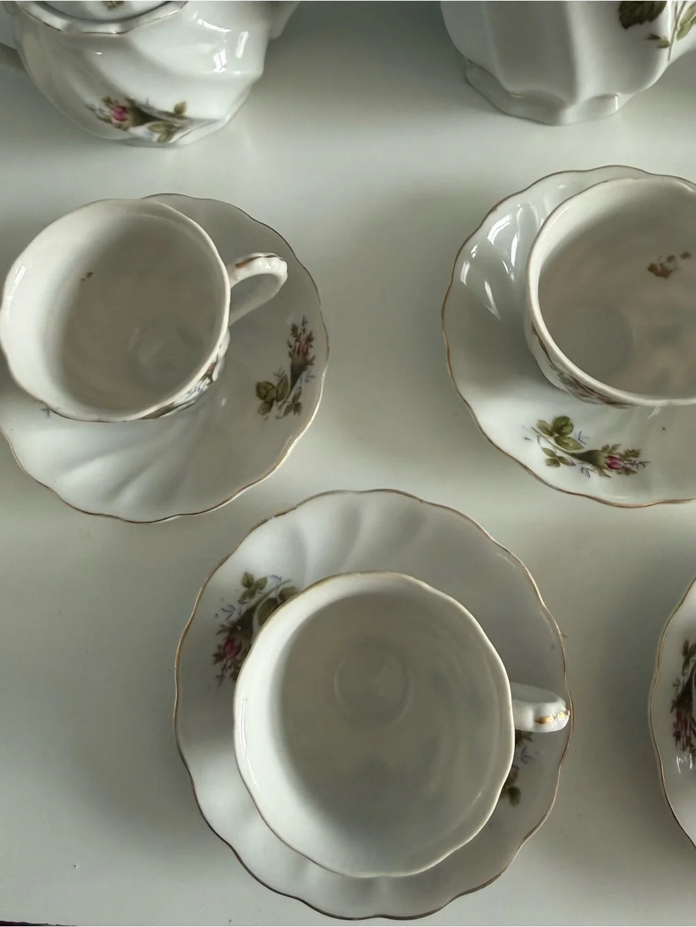 Vintage Moss Rose Tea Set 1930s-40s Tea Pot Sugar Creamer 6 Cups 5 Saucers